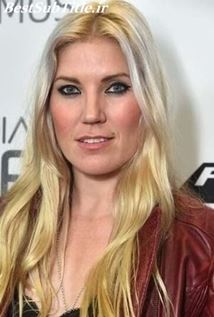 بیوگرافی Jolene Van Vugt